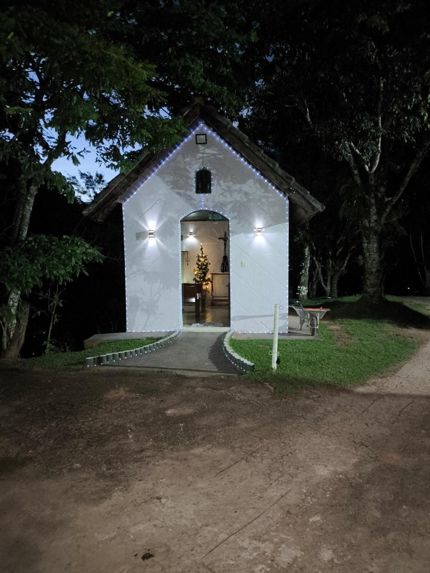 Pousada Nossa Senhora Penedo  Ngoại thất bức ảnh Chapel of the Holy Trinity
